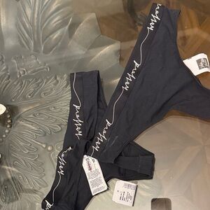 Wilford Black Thong with Script Logo sz S 2 pc